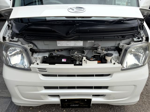 DAIHATSU HIJET CARGO 2014 Image 31