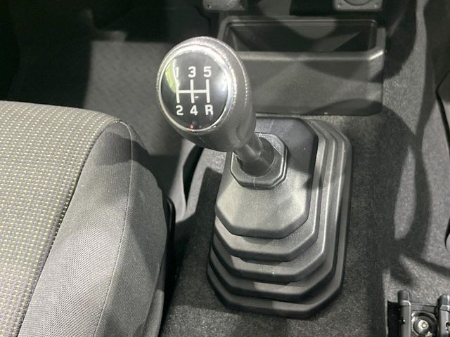 SUZUKI JIMNY 4WD 2020 Image 31