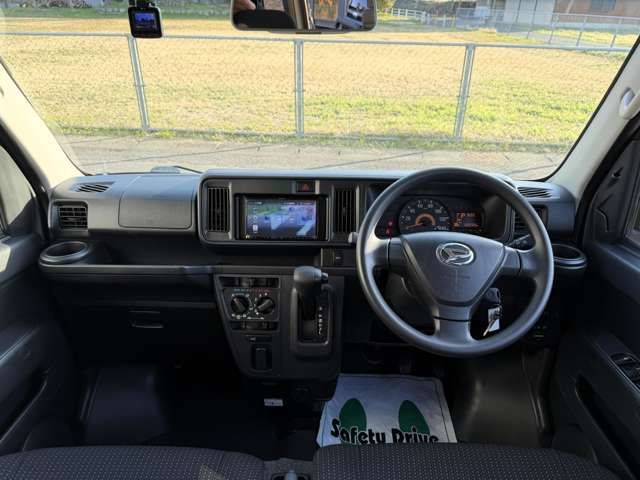 DAIHATSU HIJET DECKVAN 4WD 2019 Image 31