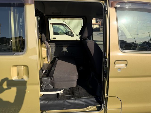 DAIHATSU HIJET DECKVAN 4WD 2019 Image 31