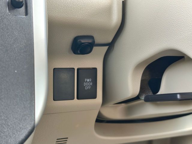 DAIHATSU TANTO 2015 Image 31