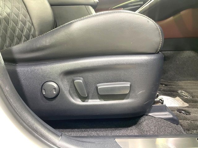 TOYOTA HARRIER 2WD 2017 Image 31