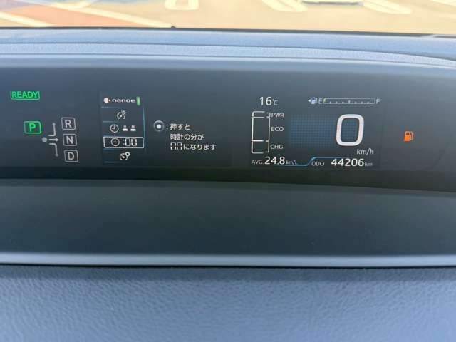 TOYOTA PRIUS 2016 Image 31