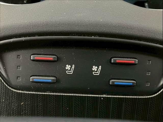 TOYOTA HARRIER HYBRID 2023 Image 31