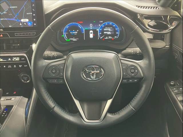 TOYOTA HARRIER HYBRID 2023 Image 31