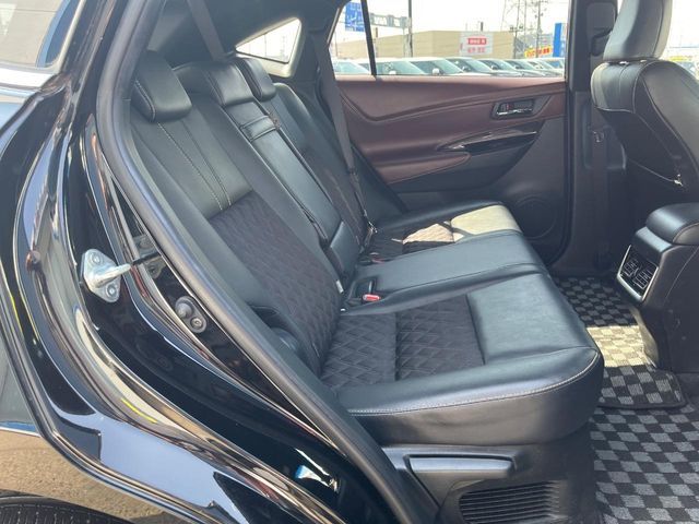 TOYOTA HARRIER 2WD 2018 Image 31