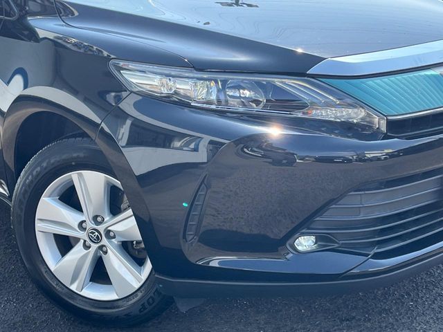 TOYOTA HARRIER 2WD 2018 Image 31