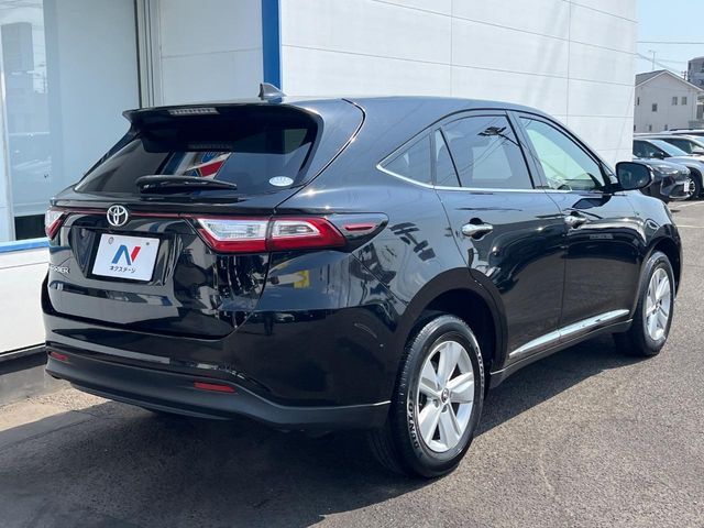 TOYOTA HARRIER 2WD 2018 Image 31