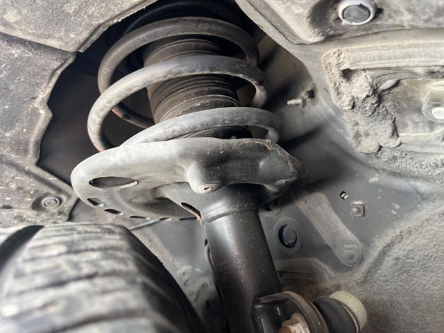 TOYOTA HARRIER 2WD 2018 Image 31