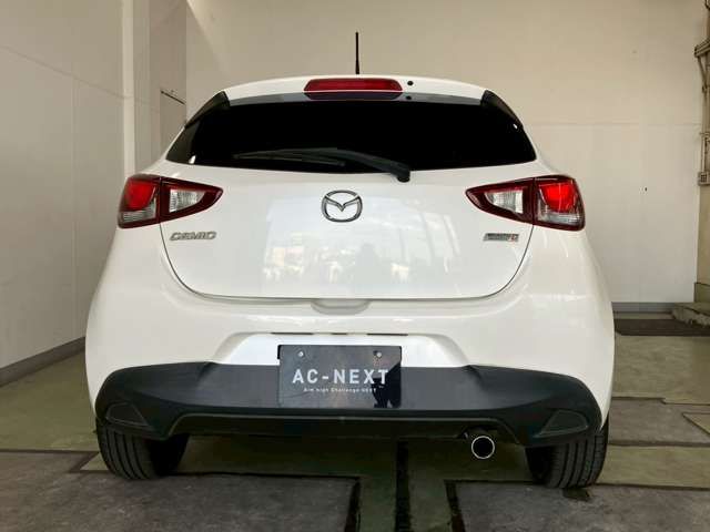 MAZDA DEMIO 2015 Image 31