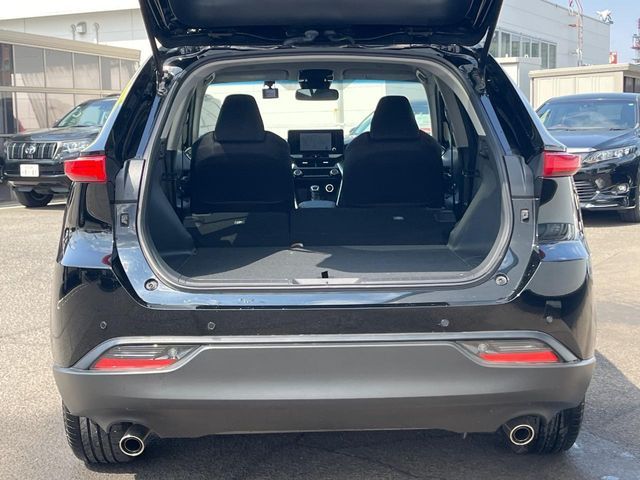 TOYOTA HARRIER 2WD 2023 Image 31