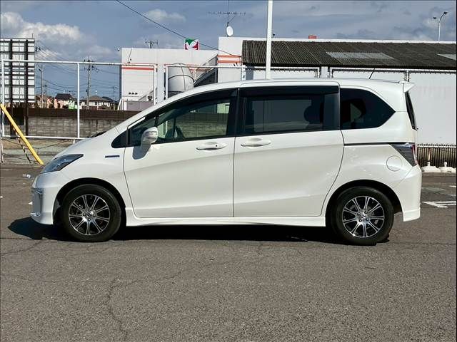 HONDA FREED HYBRID 2015 Image 31