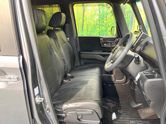 HONDA N BOX CUSTOM 2019 Image 31