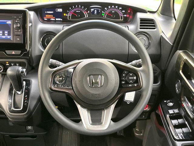 HONDA N BOX CUSTOM 2019 Image 31