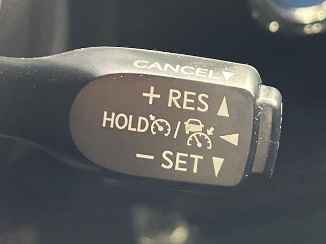 TOYOTA PRIUS 4WD 2018 Image 31