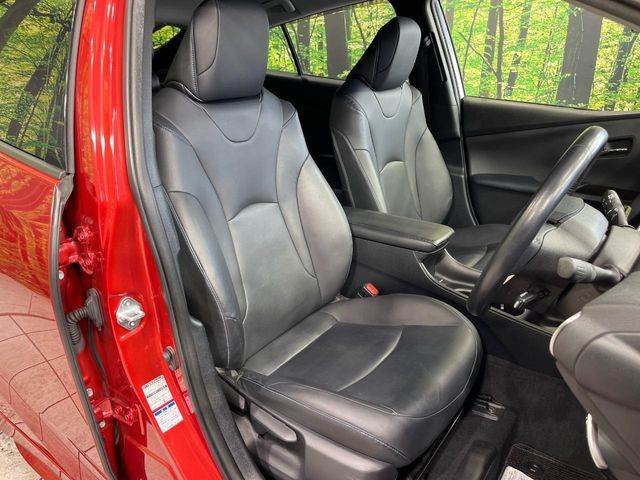 TOYOTA PRIUS 4WD 2018 Image 31