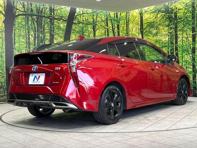 TOYOTA PRIUS 4WD 2018 Image 31