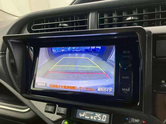 TOYOTA AQUA 2015 Image 31