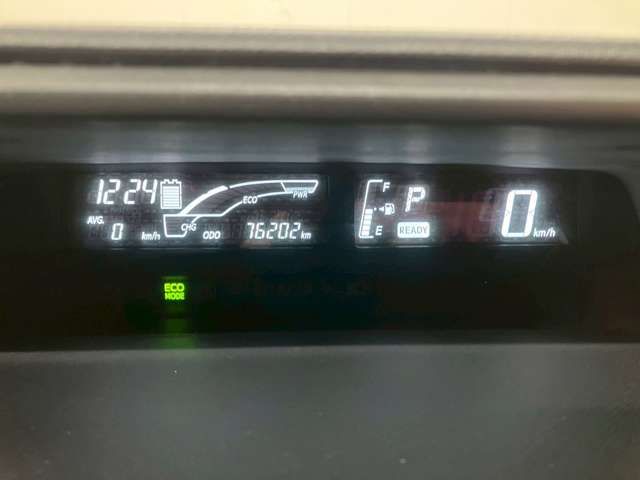 TOYOTA AQUA 2015 Image 31