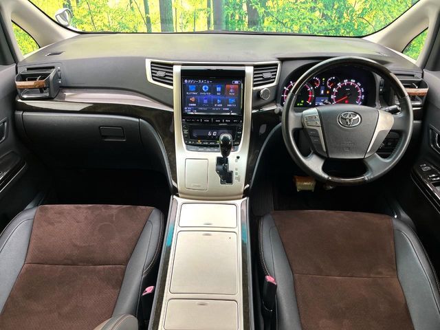 TOYOTA ALPHARD 2012 Image 31
