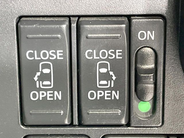 TOYOTA ROOMY 4WD 2017 Image 31