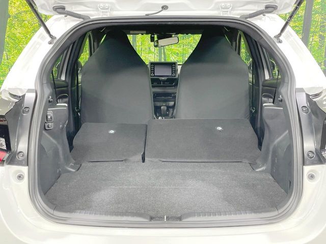 TOYOTA YARIS HYBRID 2023 Image 31