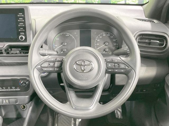 TOYOTA YARIS HYBRID 2023 Image 31