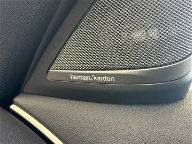 BMW 5SERIES TOURING 2019 Image 31