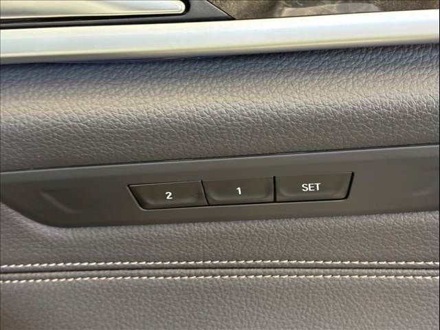 BMW 5SERIES TOURING 2019 Image 31