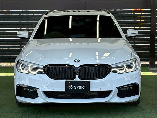 BMW 5SERIES TOURING 2019 Image 31