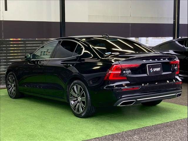 VOLVO S60 2021 Image 31