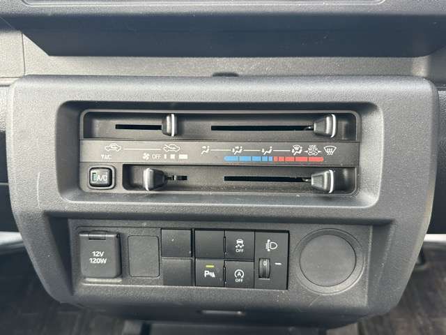 DAIHATSU HIJET TRUCK 2022 Image 31