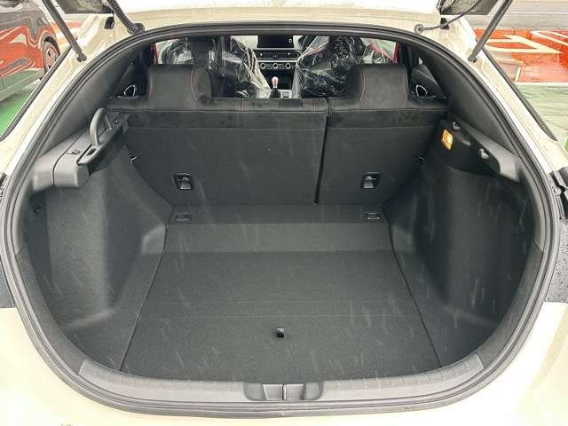 HONDA CIVIC HATCHBACK 2026 Image 31