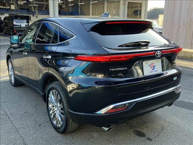 TOYOTA HARRIER 4WD 2023 Image 31
