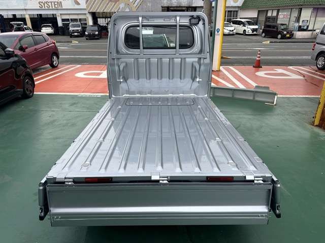 DAIHATSU HIJET TRUCK 4WD 2025 Image 31