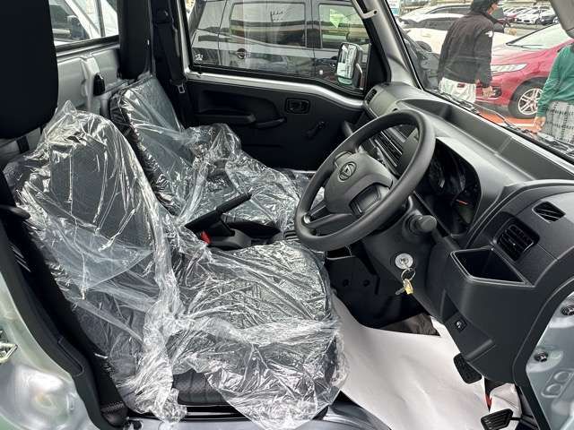 DAIHATSU HIJET TRUCK 4WD 2025 Image 31