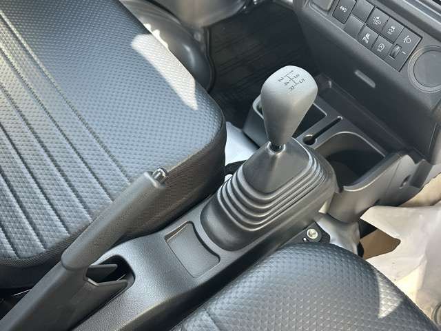 DAIHATSU HIJET TRUCK 4WD 2025 Image 31