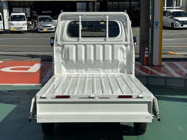 DAIHATSU HIJET TRUCK 4WD 2025 Image 31