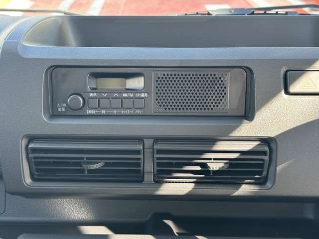 DAIHATSU HIJET TRUCK 4WD 2025 Image 31