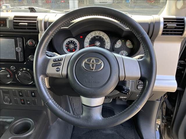 TOYOTA FJ CRUISER 4WD 2013 Image 31