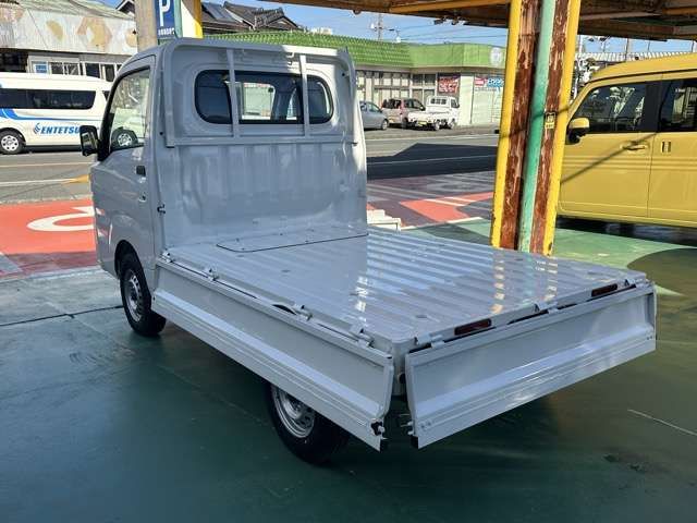 DAIHATSU HIJET TRUCK 4WD 2025 Image 31