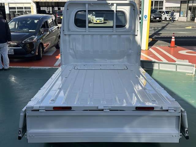 DAIHATSU HIJET TRUCK 4WD 2025 Image 31