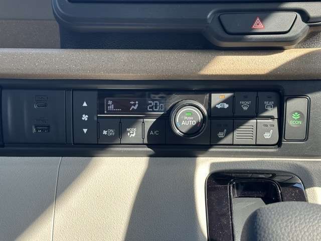 HONDA N BOX 2025 Image 31