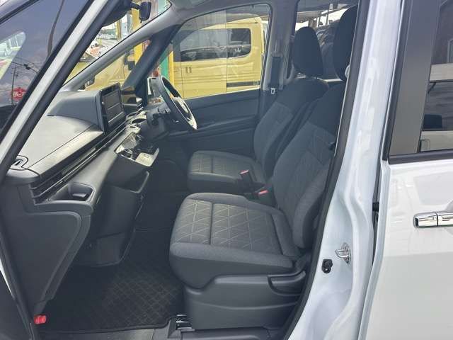 NISSAN SERENA  WG 2025 Image 31