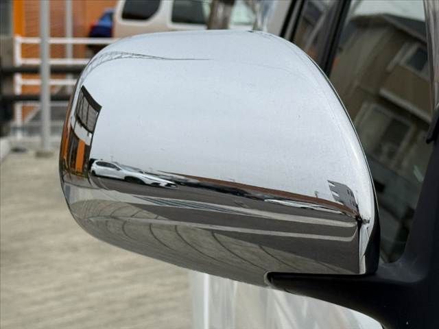 TOYOTA HILUXSURF WAGON 4WD 2005 Image 31