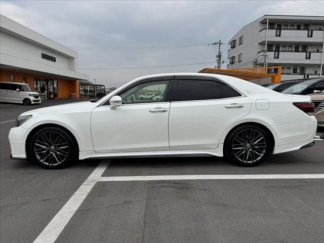 TOYOTA CROWN SEDAN 2015 Image 31