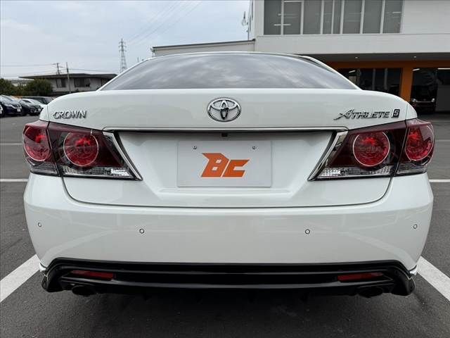 TOYOTA CROWN SEDAN 2015 Image 31