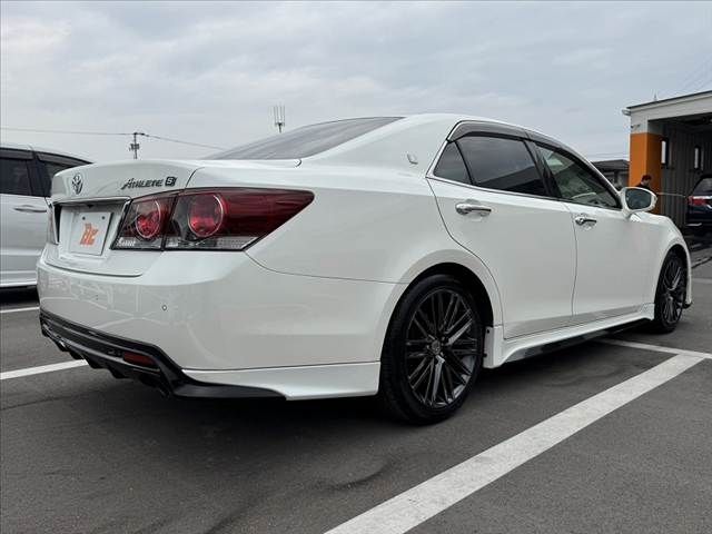 TOYOTA CROWN SEDAN 2015 Image 31