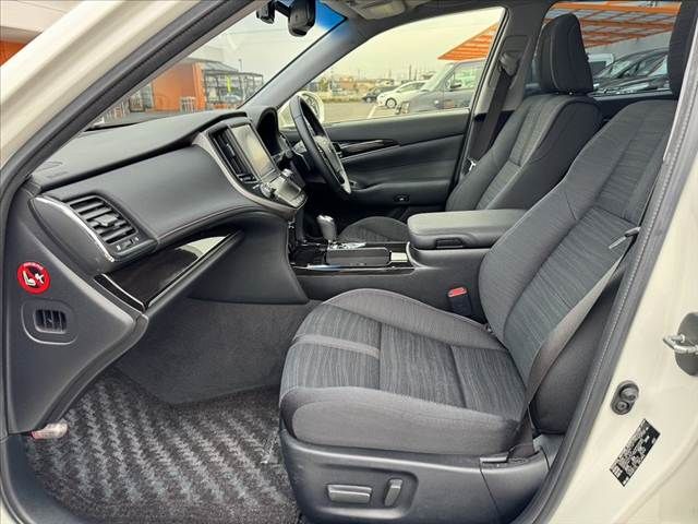 TOYOTA CROWN SEDAN 2015 Image 31