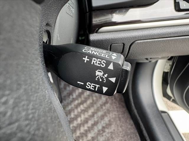 TOYOTA CROWN SEDAN 2015 Image 31